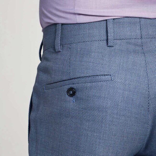 Hose mit schmaler Leistentasche