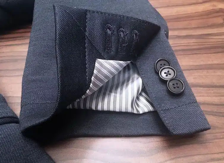 Smart Casual Jacket: Details