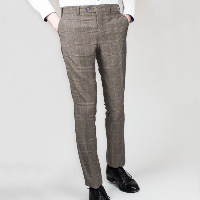 Sportliche Karo-Hose in Beige-Braun