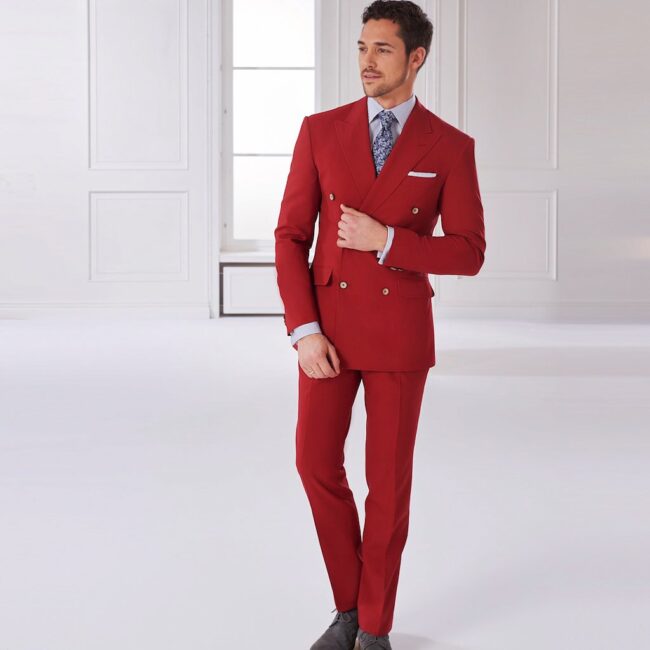 Roter Doppelreiher Anzug