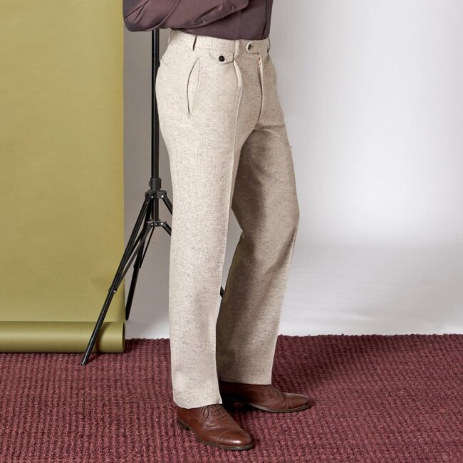 Tweedhose 2 HS Side Pocket | Zweireihiger Beiger Anzug aus Flanell
