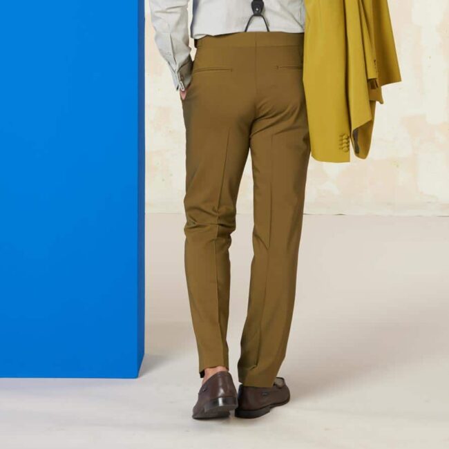Braune Hose hinten | Klassische Hose in Braun