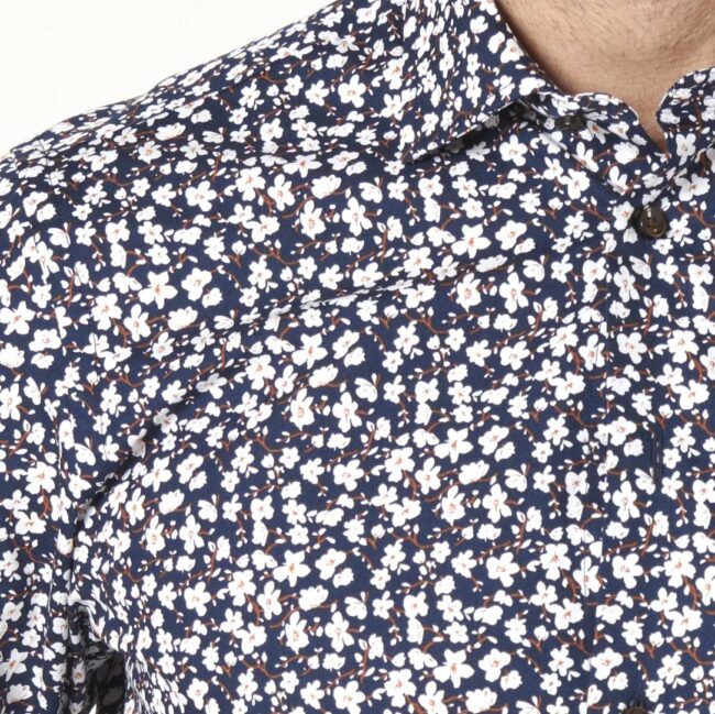06 3 schwarz weiss Blumenhemd 5 | Hemd mit Blumenmuster