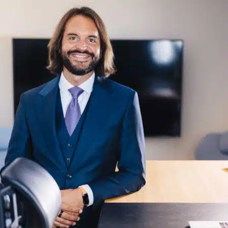 Blauer Businessanzug