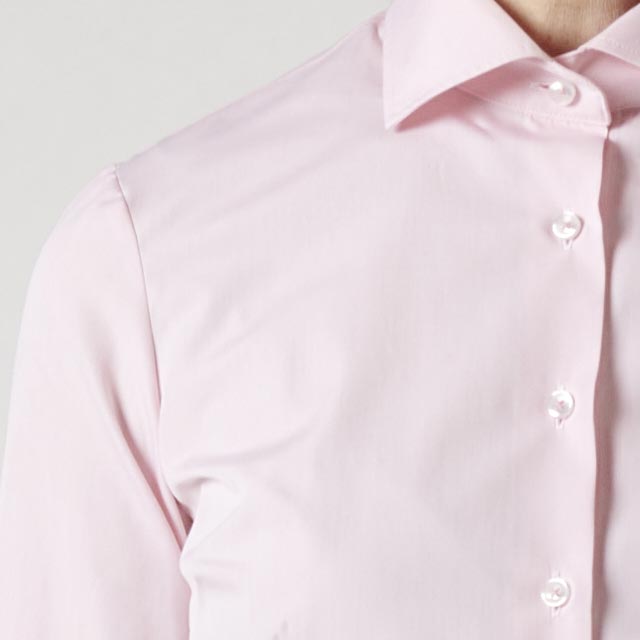 04 2 rosa Bluse Detail | Bluse in rosafarbenem Poplin
